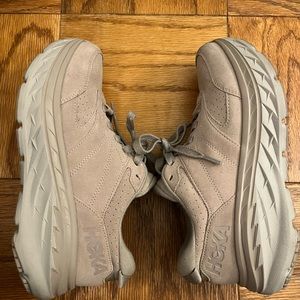 HOKA Bondi L Suede sneakers in US Women’s Size 8.